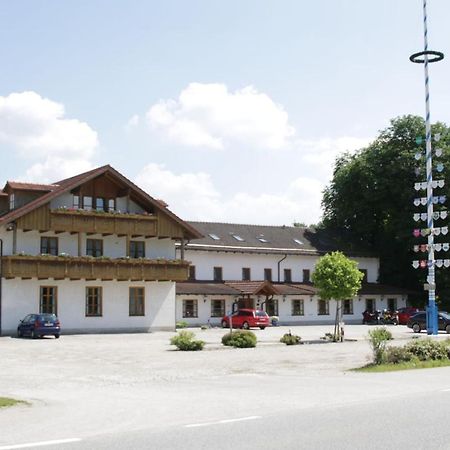 Landgasthof Pauliwirt Erharting Экстерьер фото